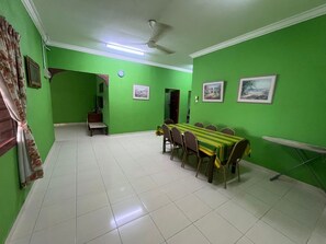 Four-Bedroom | Wi-Fi gratuito, lenzuola