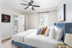 5 室のベッドルーム、アイロン / アイロン台、WiFi、ベッドシーツ