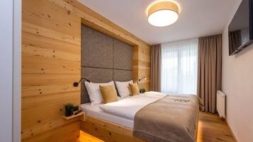2 Schlafzimmer, Zimmersafe, Bügeleisen/Bügelbrett, WLAN