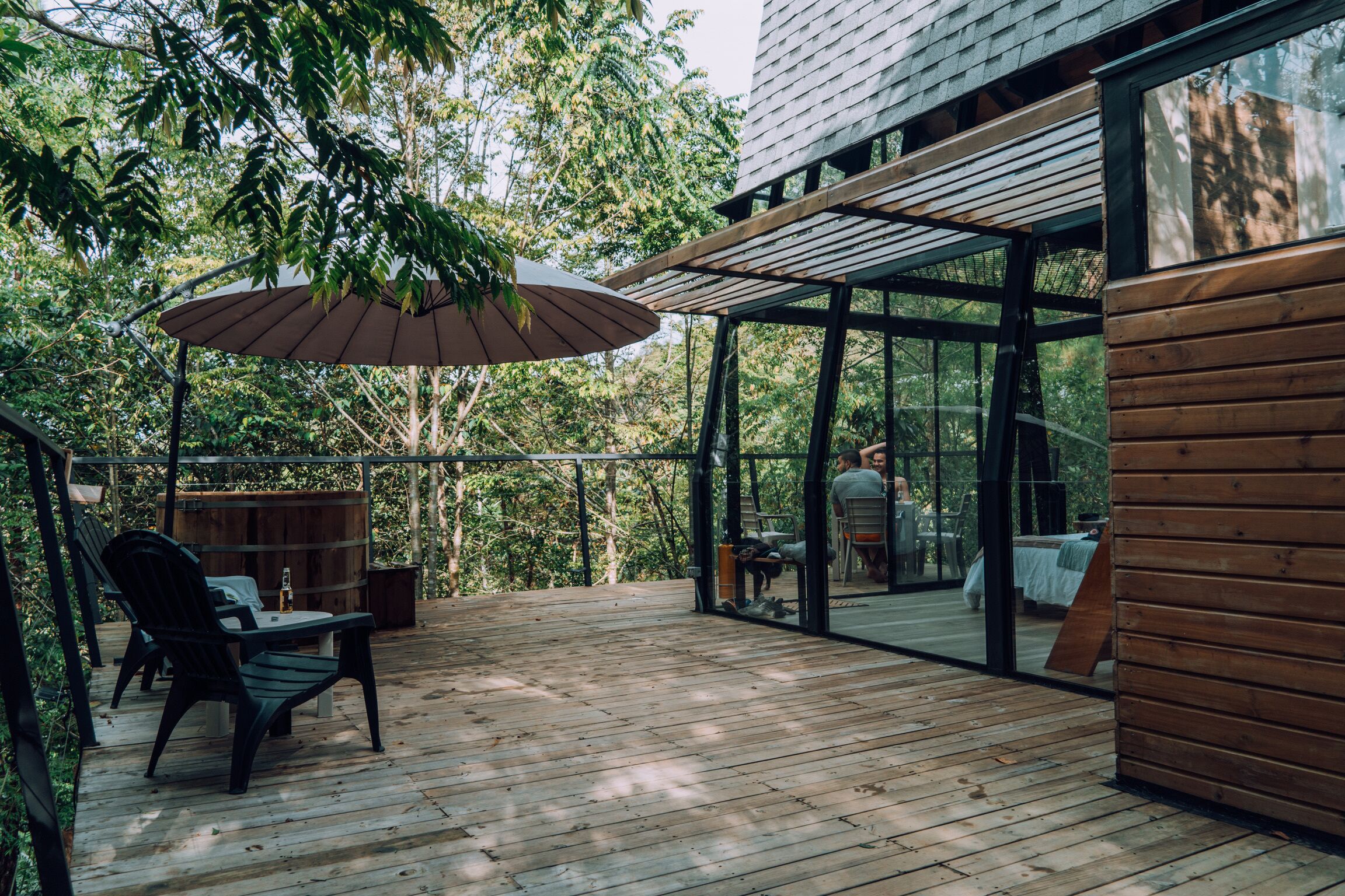 Deluxe bungalow | Luxe beddengoed, donsdekens, pillowtop-bedden, een minibar