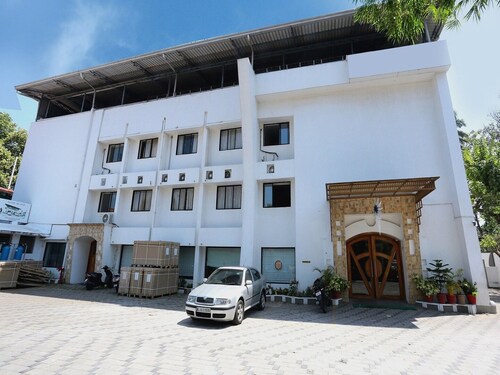 Super Townhouse Dona Castle