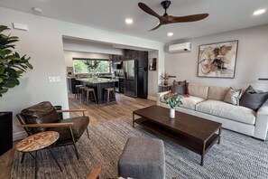 TV - Racquet Club Retreat Near Trails, MARC & Free Bus! (Park City)