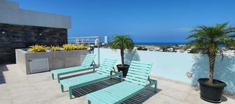 Book your getaway to the beach, SALINAS BEACH!