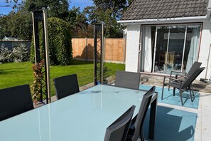 Outdoor dining - Sleeps 9- Kingbeds- Familyfriendly- Contactlessci (Wadebridge)