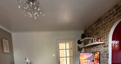 Cozy Apartment near Victoria Line – 30 min to Central London