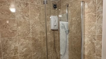 Toallas y papel higiénico