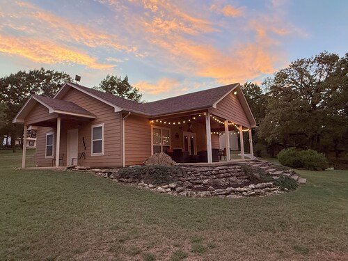 Perfect 2-bedroom house close to Marinas  and Casinos