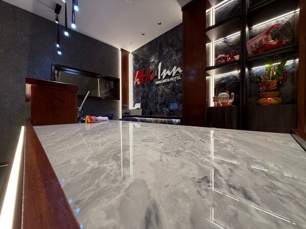 Reception - OYO 91193 Hi Inn Sibu Jaya (Sibu)