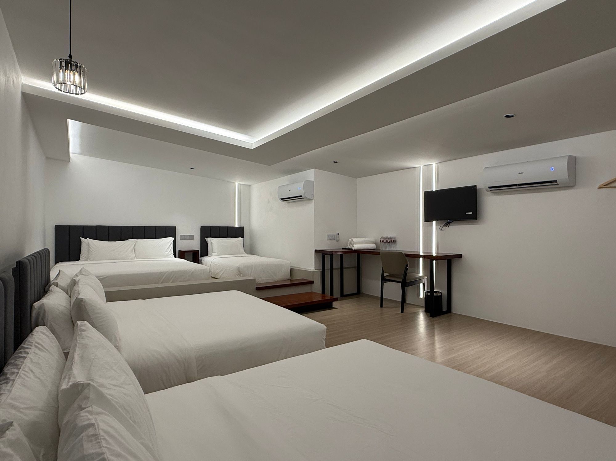 Executive Premier Family | Free WiFi, bed sheets