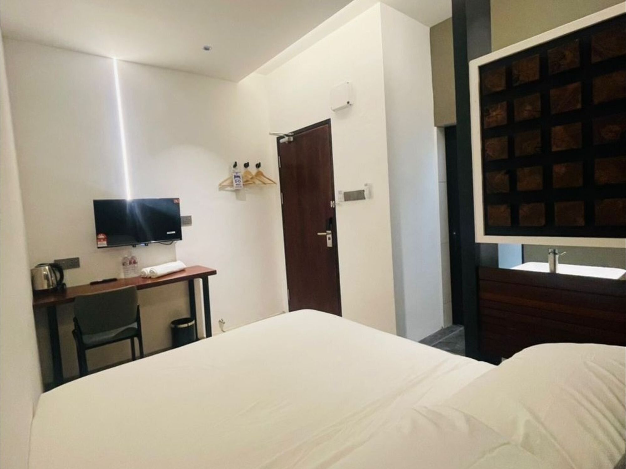 Wi-Fi de cortesia, roupa de cama