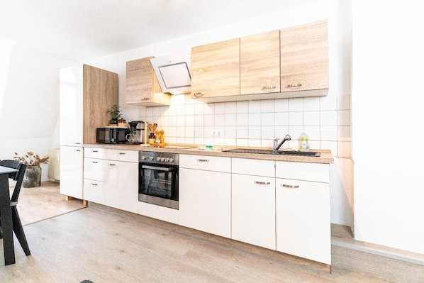 Fridge, microwave, oven, dishwasher