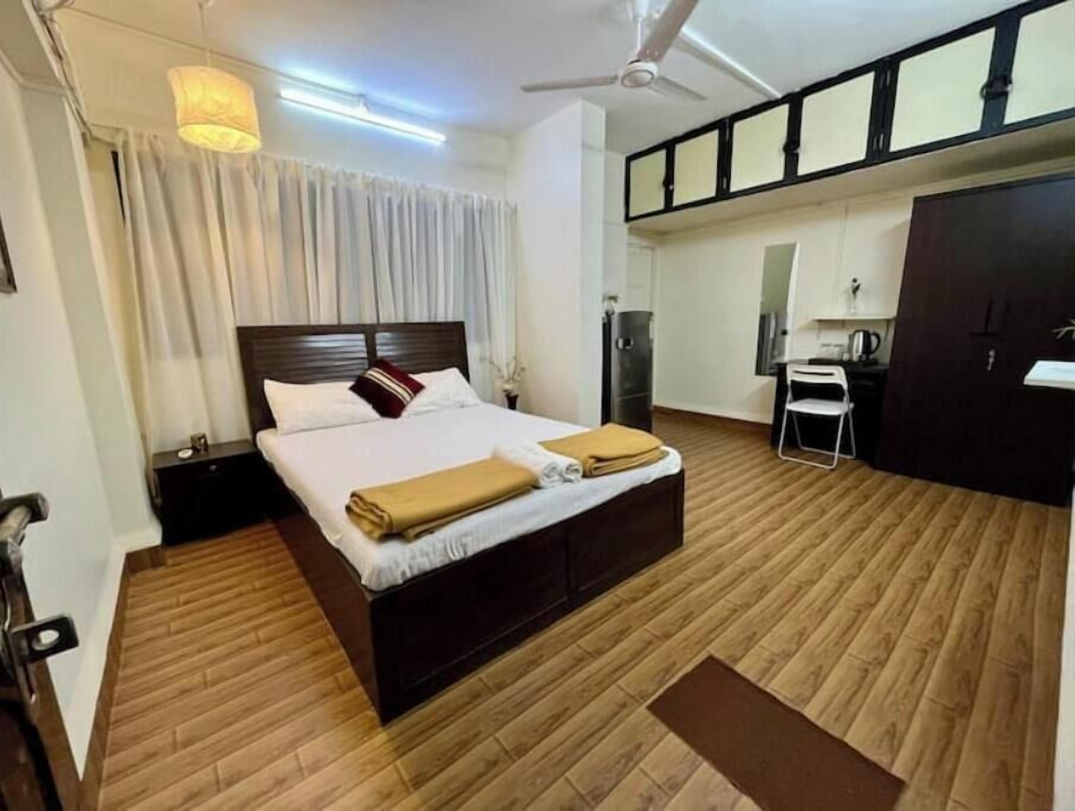 1 bedroom, internet, bed sheets