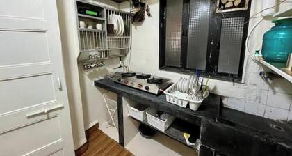 La France Cosy Studio Apartment