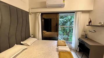 1 soverom, internettilgang og sengetøy