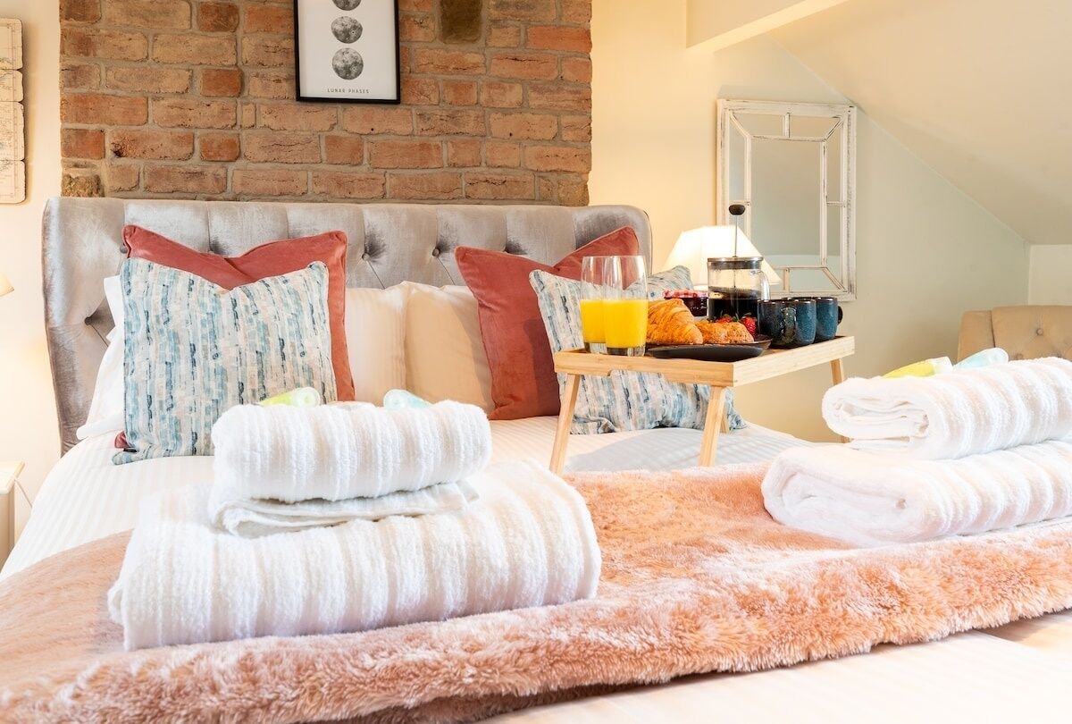 3 bedrooms, iron/ironing board, Internet, bed sheets