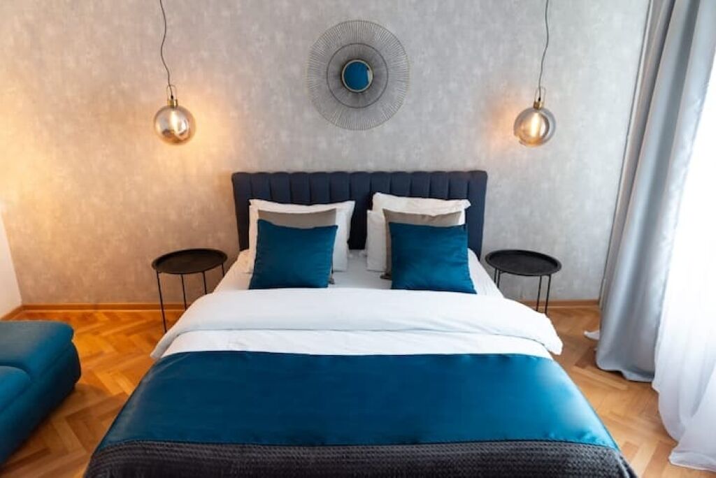 1 camera, ferro/asse da stiro, Wi-Fi, lenzuola