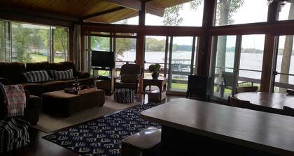 Lake house in Kettle Moraine Forest with fabulous sunset views-min monthly