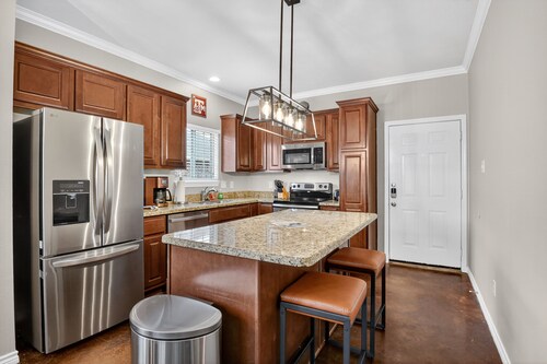 NEW! Game Day Getaway Near Texas A&M