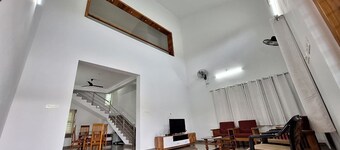 Prashanthi Homestay - Four Bedroom Holiday Home