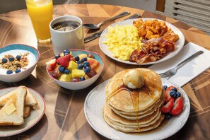 Restaurant - Compass Hotel Beaufort by Margaritaville (Beaufort)