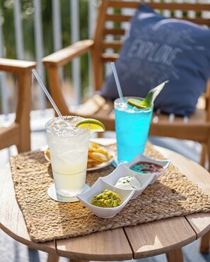 إطلالة على المياه