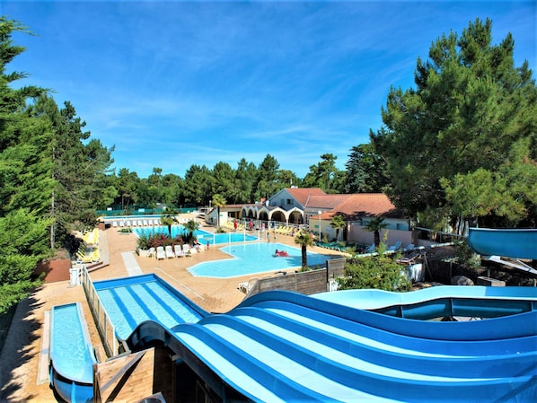 Indoor pool, outdoor pool