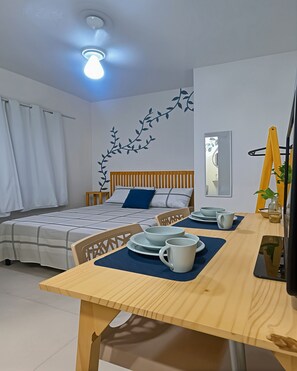 1 bedroom, WiFi, bed sheets