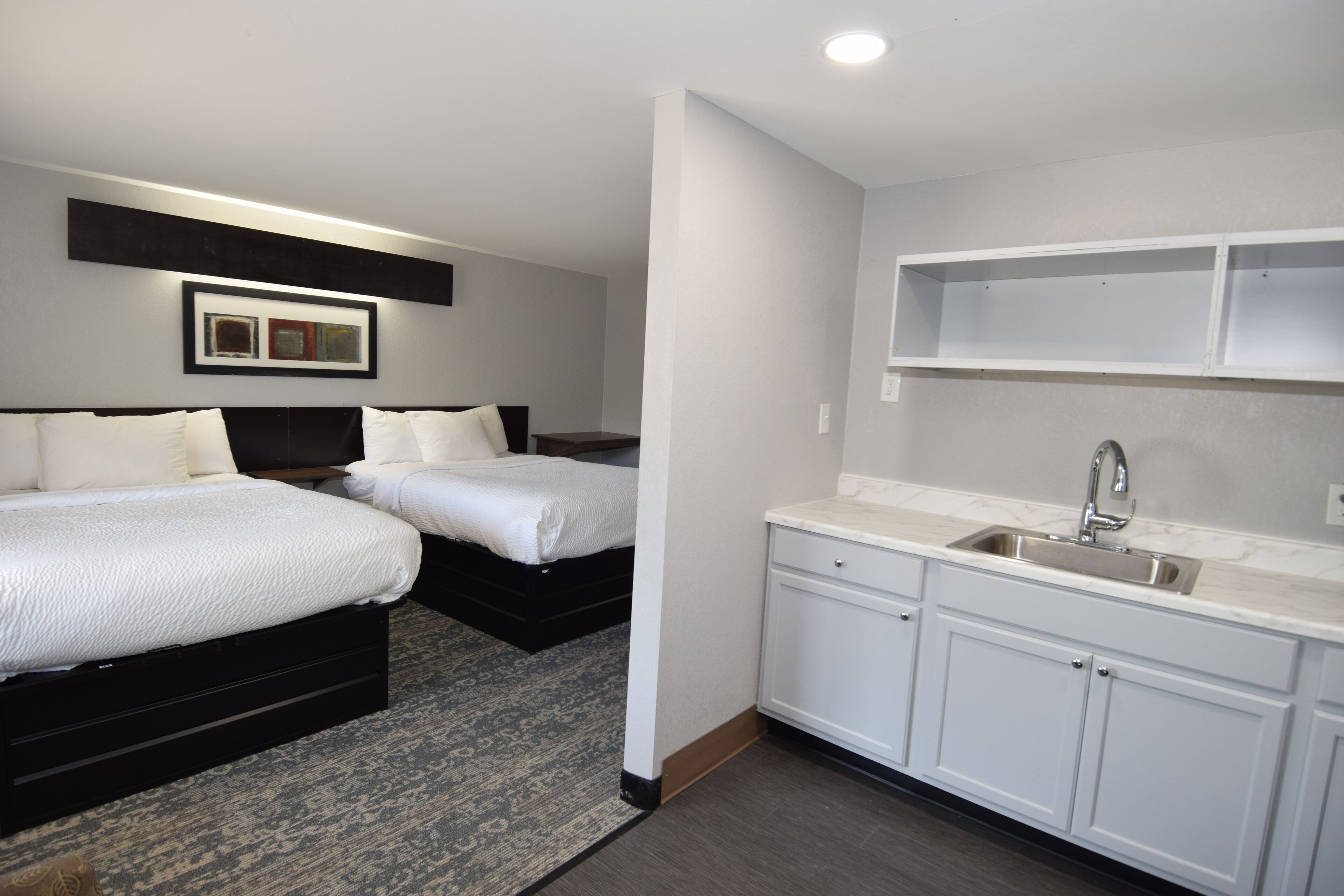 Comfort Room, 2 Double Beds | Desk, laptop workspace, free WiFi, bed sheets