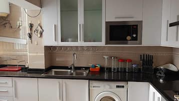 Mikrovågsugn och ugn