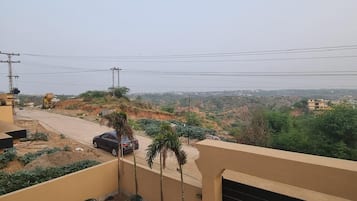 Villa, 5 Bedrooms, Accessible, Balcony | Outdoor dining