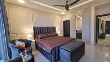 Villa, 5 Bedrooms, Accessible, Balcony | 5 bedrooms