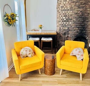 Interior - Fabulous 2-bedroom apartment with AC in Chicago (Chicago)