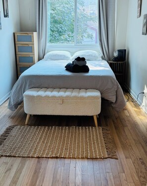 2 sovrum, strykjärn/strykbräda, internet och sängkläder