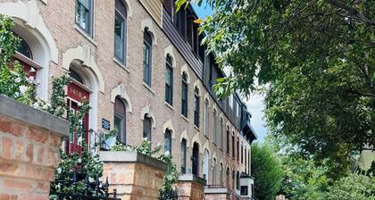 Bright& Modern Gateway Near DePaul University FREE Parking