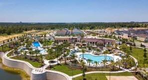A heated pool - Last Minute Disney! Private Pool, Hot Tub, Game Room & Themed Bedrooms. Book Now! #118527 (Orlando)