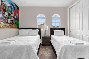 9 bedrooms, iron/ironing board, WiFi, bed sheets