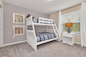 9 bedrooms, iron/ironing board, WiFi, bed sheets