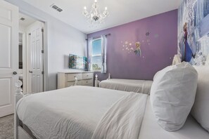 9 makuuhuonetta, silitysrauta/-lauta, Wi-Fi, vuodevaatteet