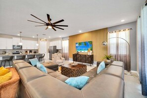 スマートテレビ、卓球台