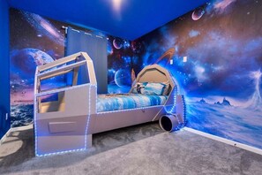 15 bedrooms, iron/ironing board, WiFi, bed sheets - Last Minute Disney! Private Pool, Game Room & Themed Bedrooms. Book Now! #118563 (Orlando)