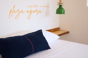 1 bedroom, desk, WiFi, bed sheets