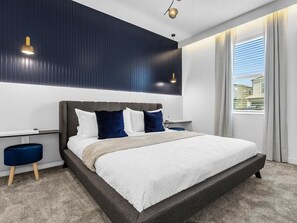 9 bedrooms, iron/ironing board, WiFi, bed sheets