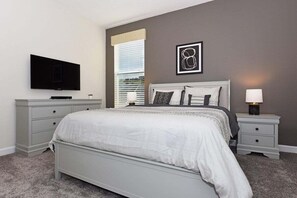 6 bedrooms, iron/ironing board, WiFi, bed sheets