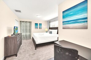 5 bedrooms, iron/ironing board, WiFi, bed sheets