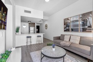 Smart TV, ping pong - 2 Bed Best Views in Downtown & Brickell (Miami)