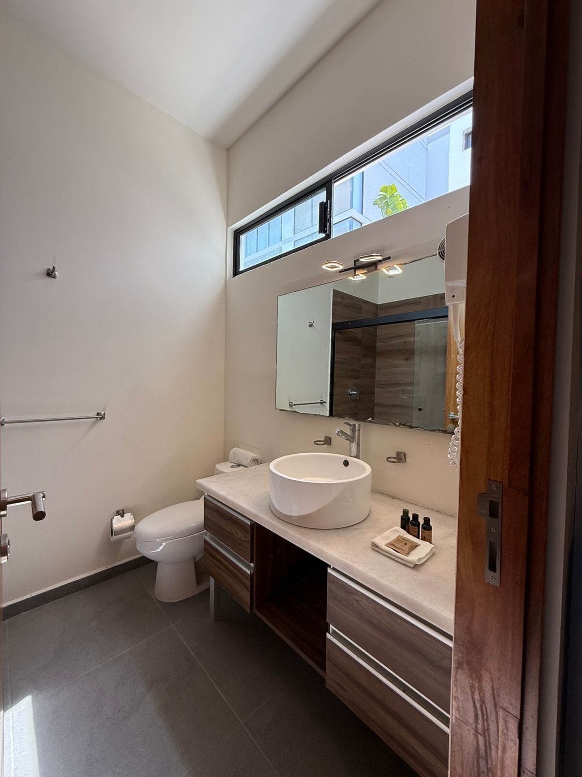 Shower, towels, toilet paper