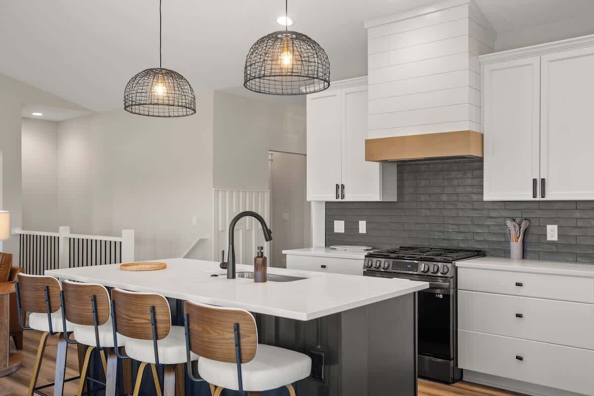 冰箱、微波炉、烤箱、洗碗机