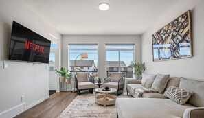 Smart TV, books, offices