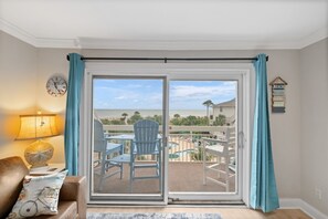 Älytelevisio, kirjoja