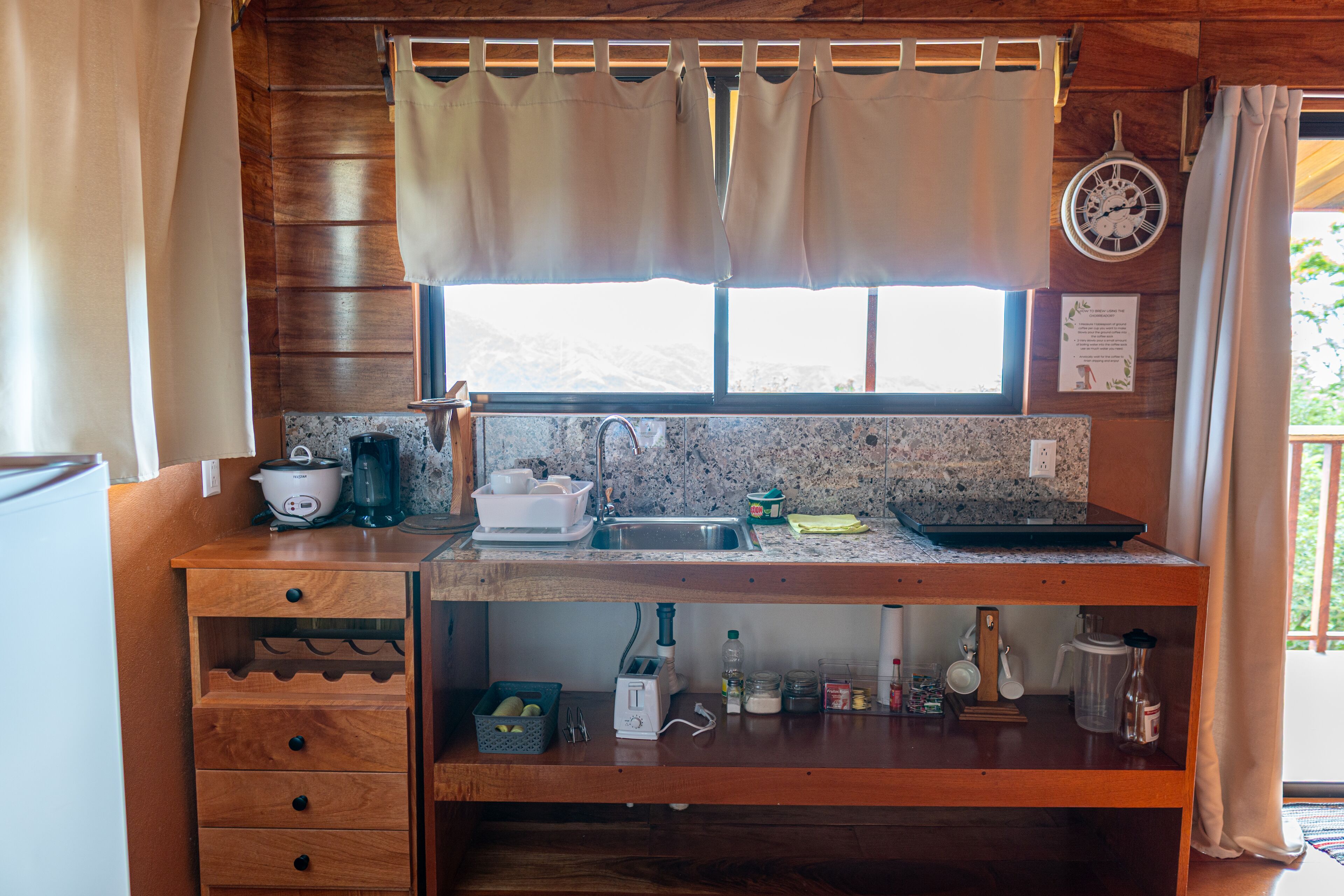 炉灶、茶具/咖啡用具、烤面包机、厨具/餐具